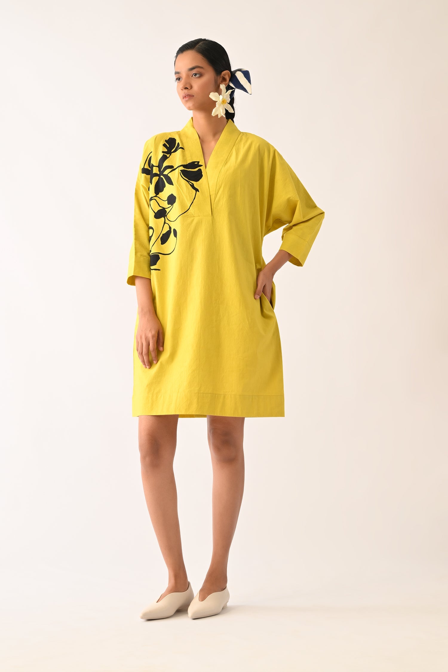 Mono Citrus Sicily Appliqué Dress