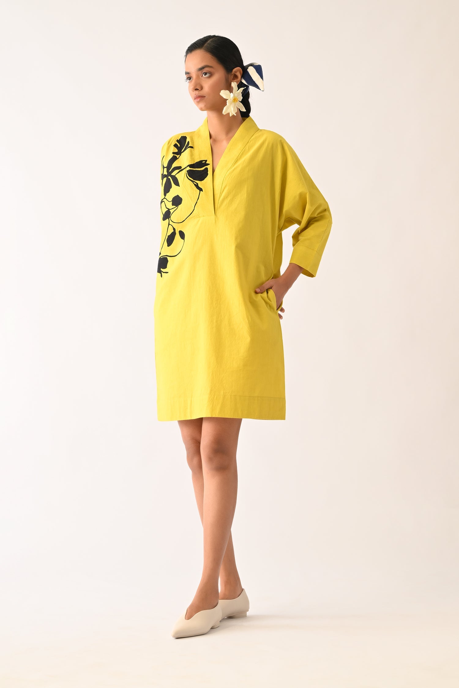 Mono Citrus Sicily Appliqué Dress