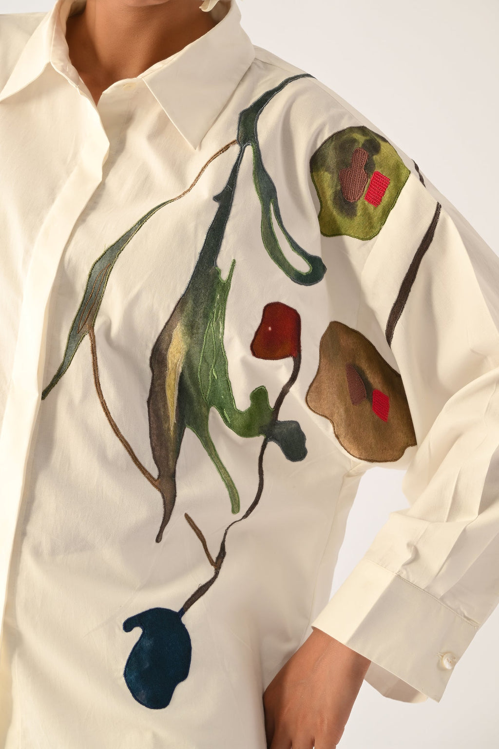 Botanica Ivory  Sky Appliqué Shirt