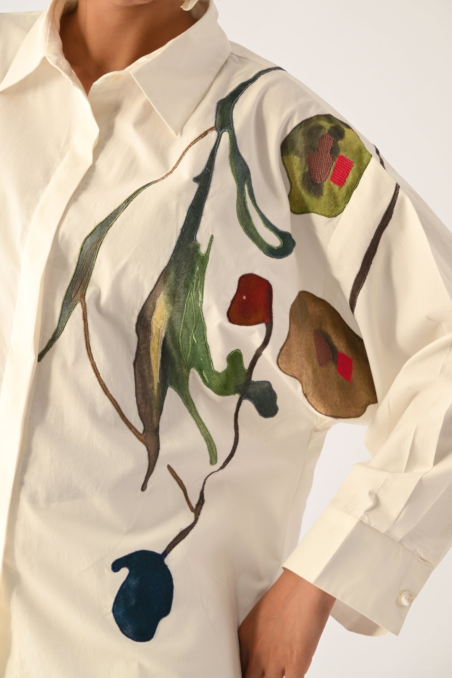 Botanica Ivory  Sky Appliqué Shirt