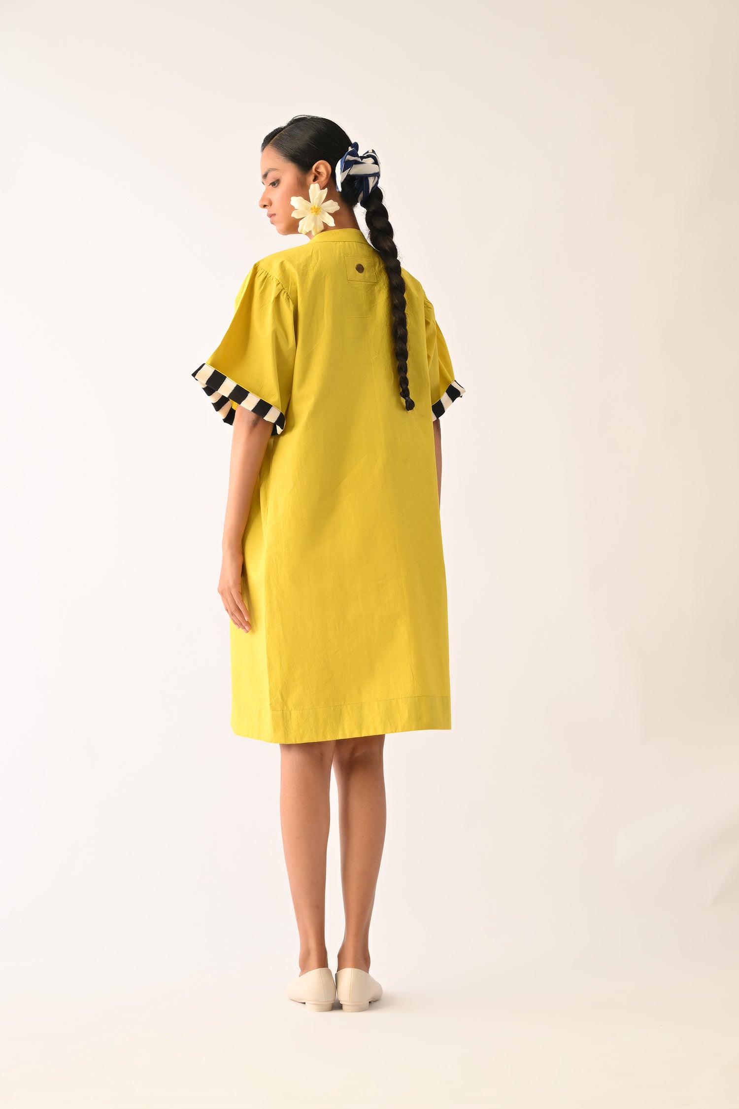 Mono Citrus Beach Appliqué Dress